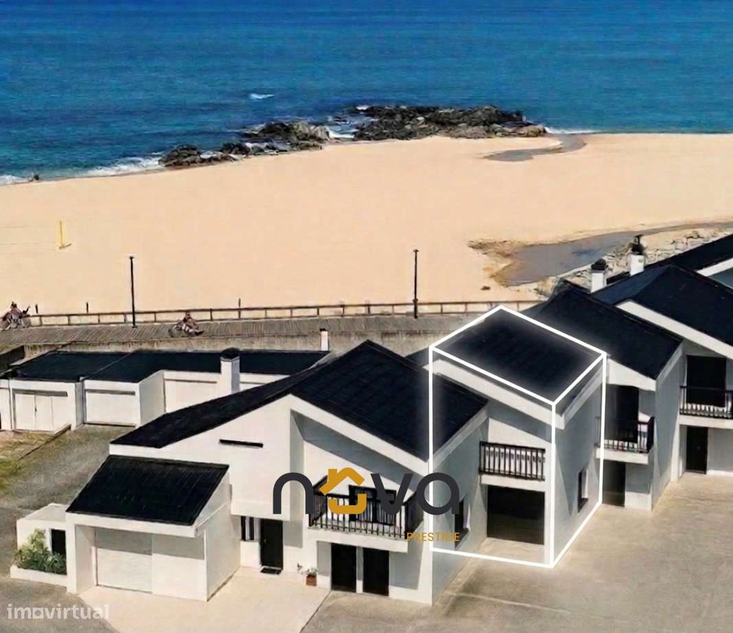 Moradia T3 em primeira linha de mar-0