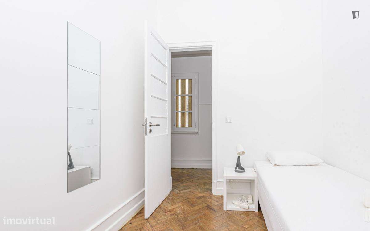 Quarto - localizado em Lapa Lisbon - Grande imagem: 5/10