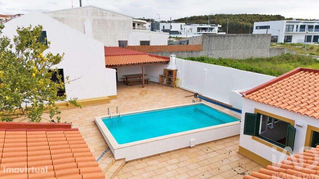 Casa / Villa T5 em Atouguia da Baleia de 192,00 m2 - Grande imagem: 3/30