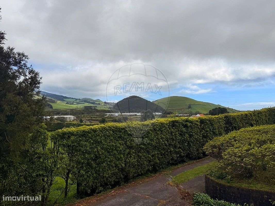 Moradia T4 para venda - Grande imagem: 4/6