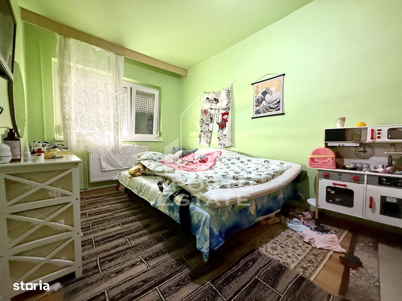 Apartament cu 3 camere, 2 bai, zona Dambovita - Imagine principală: 4/12
