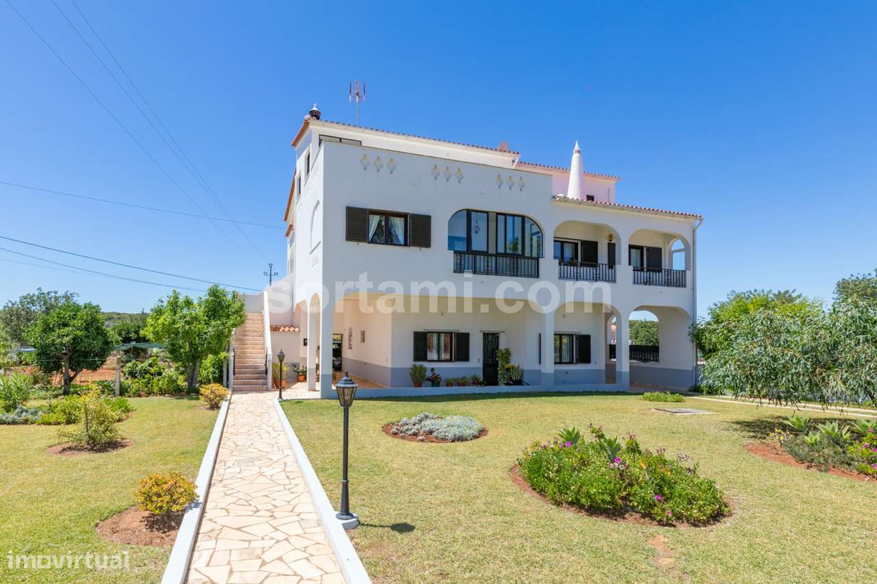 Moradia Isolada T7 Venda Em Quarteira Loule