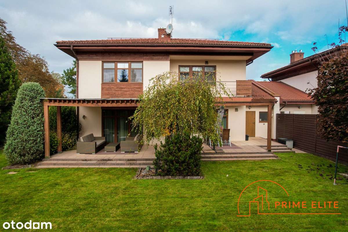 Elegancki, gotowy do wprowadzenia dom na Białołęce-19