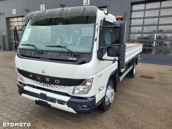 FUSO CANTER 7C18 - 1