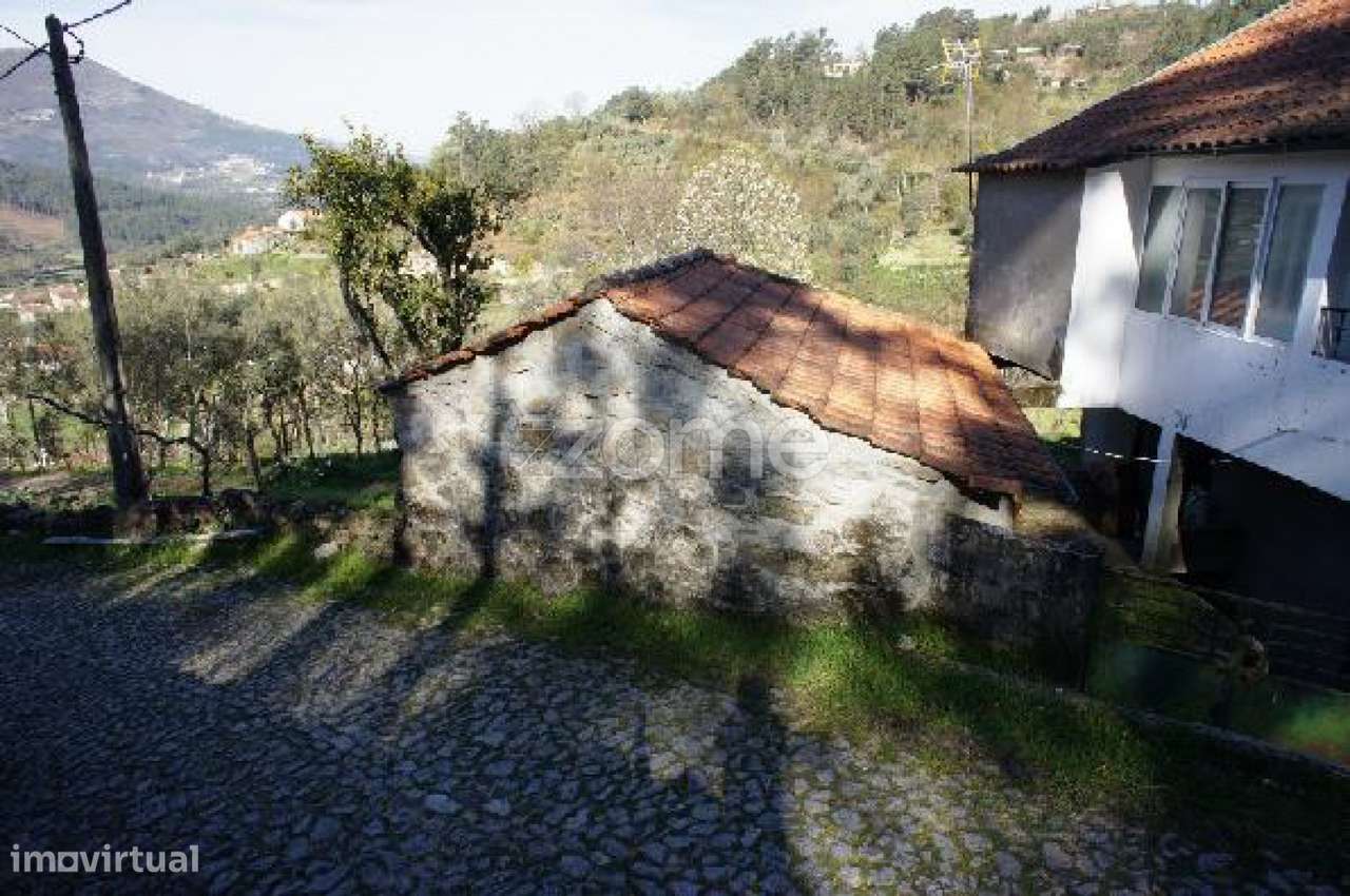 Moradia, 82 m², Cerva e Limões-11