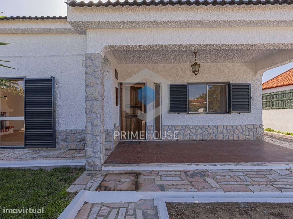 Moradia T3 com jardim, garagem e aproveitamento de sotão - Grande imagem: 3/60