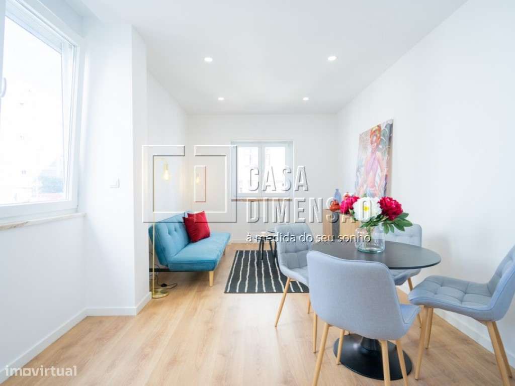 Apartamento, tipologia T3 mobilado e totalmente equipado em Benfica!! - Grande imagem: 5/32