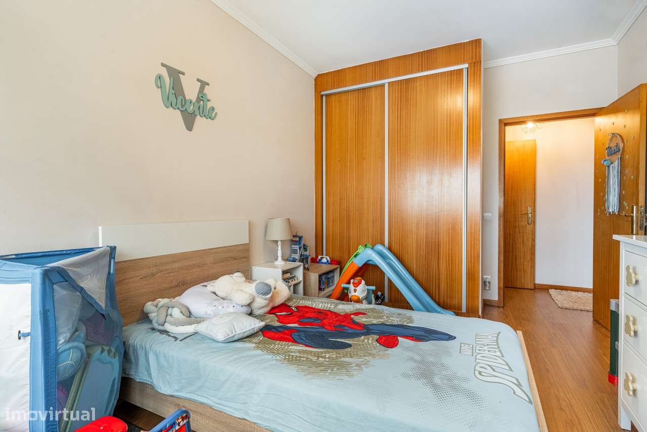 Apartamento T2 - Quinta do Ribeiro-14