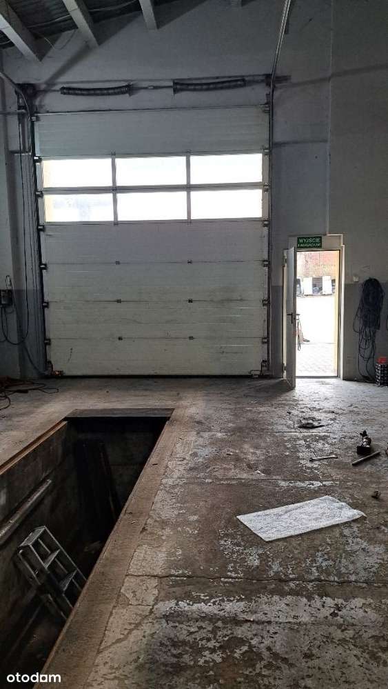 Nowa niższa cena! W pełni urządzona baza transportowa-11