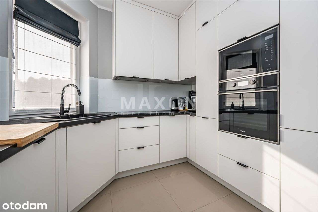 Dom w spokojnej i cichej okolicy-6