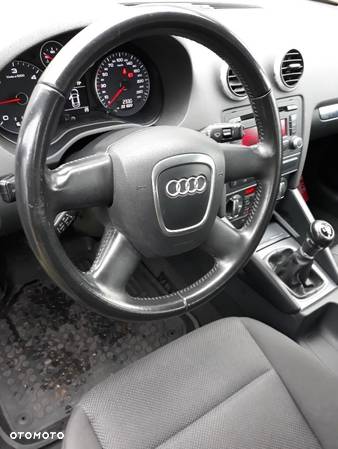 Audi A3 1.6 TDI Ambition - 7