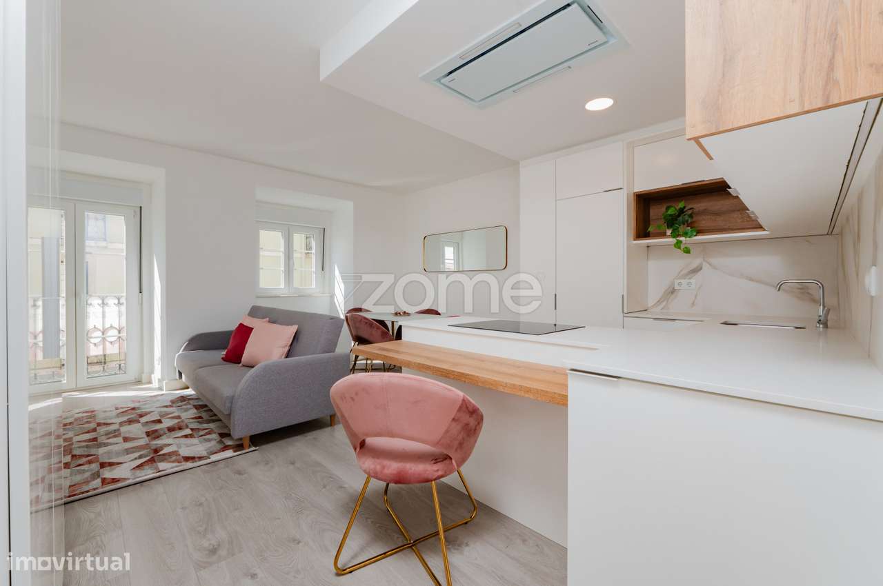 Apartamento T2 em Alfama/Santa Apolónia - Grande imagem: 2/28