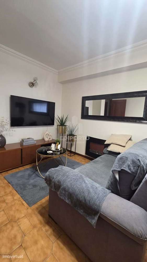 Apartamento T2 Bem Localizado – Excelente Oportunidade em Rio Tinto - Grande imagem: 3/13