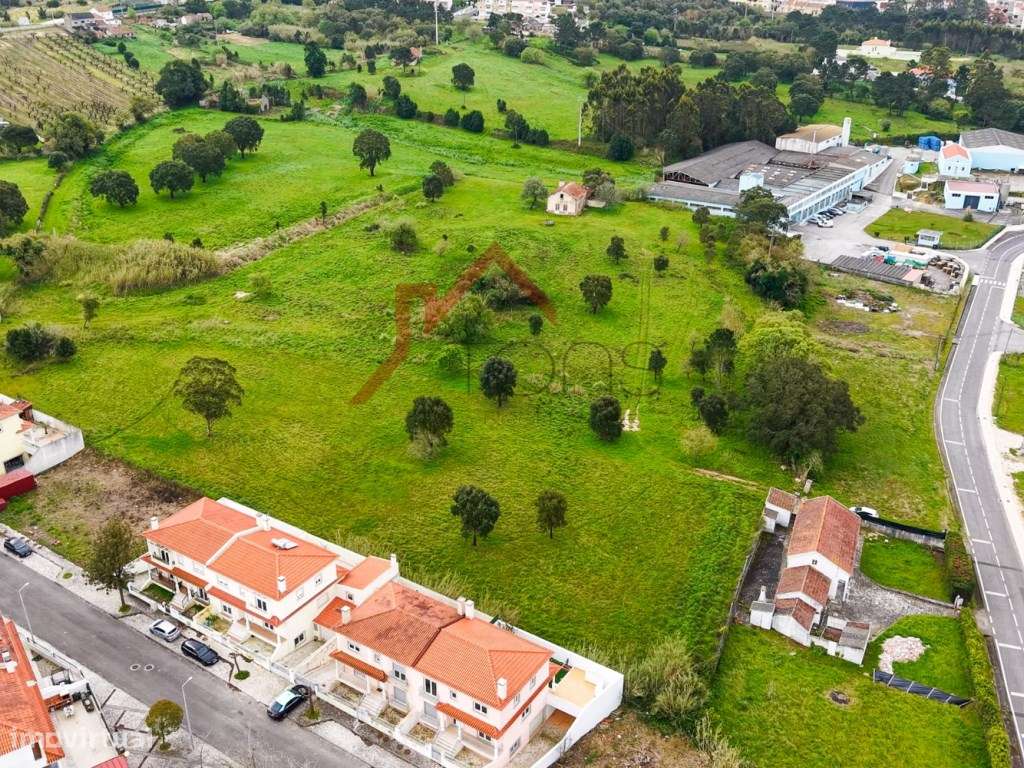 Terreno Urbano com projeto aprovado para construção-4