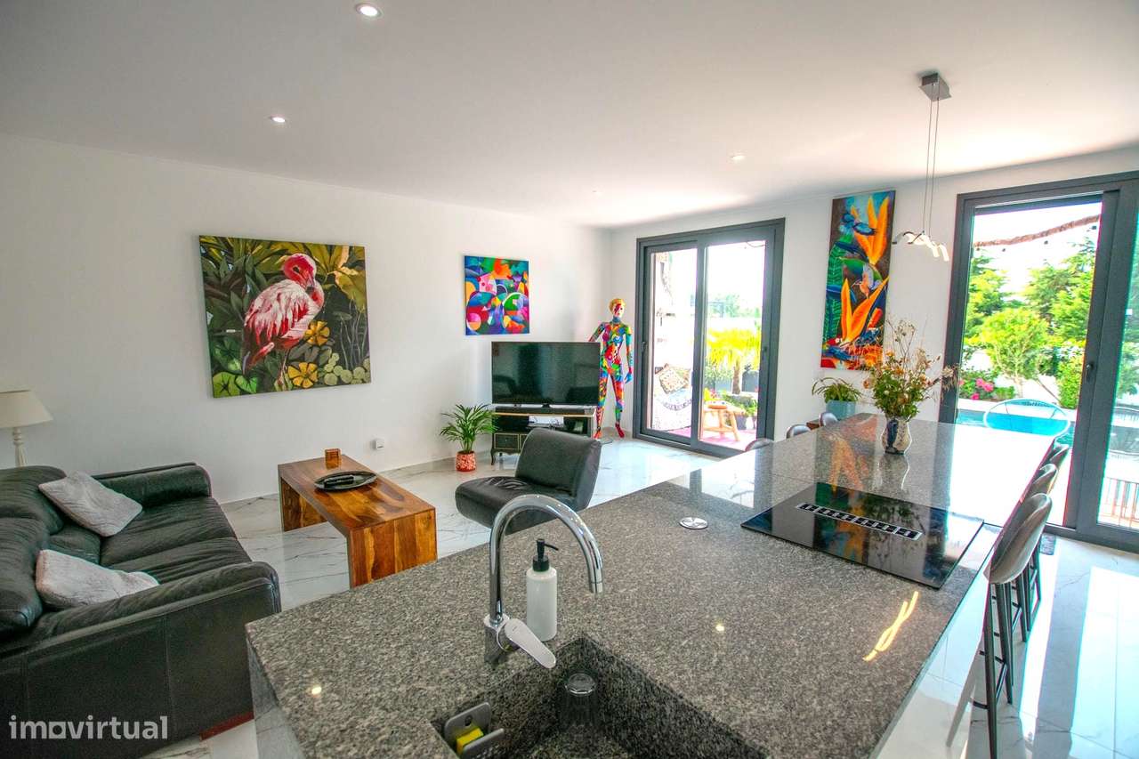 Moradia T4 com piscina e jardim - perto de São Martinho do Porto-8