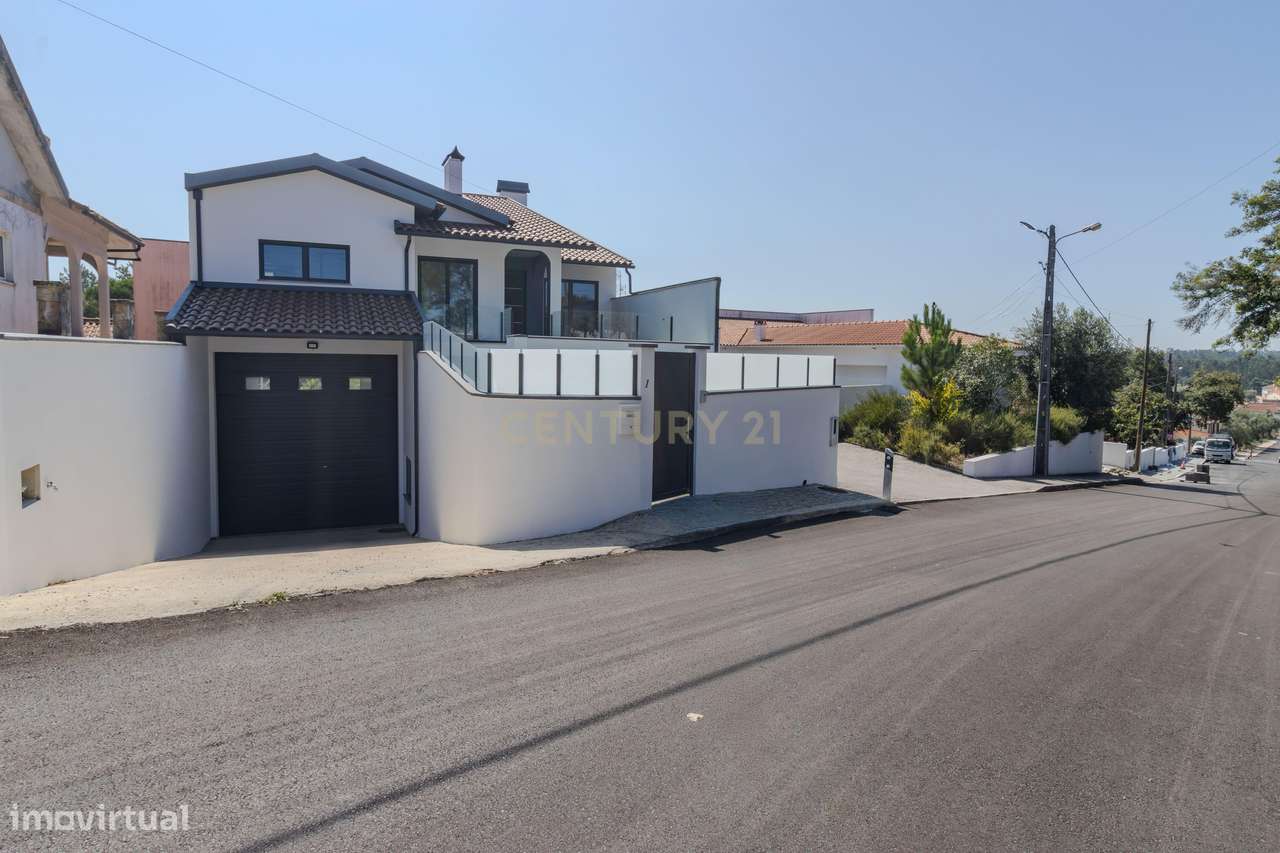 Propriedade Premium em Monte Real com Piscina e Garagem de Grande Dime - Grande imagem: 5/41