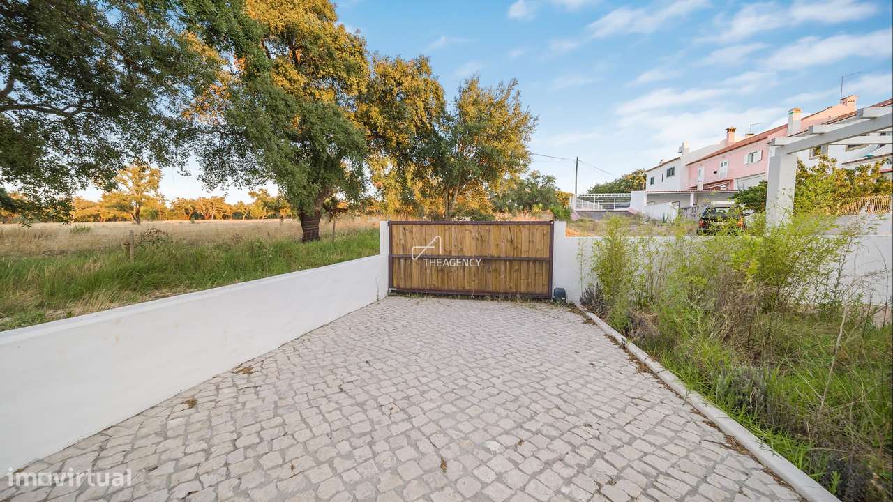 Moradia Moderna com Piscina, Terraço e Vistas Panorâmicas – Alcácer do - Grande imagem: 4/29