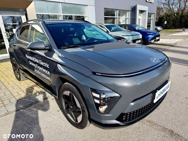 Hyundai Kona Electric 65kWh Executive - 2