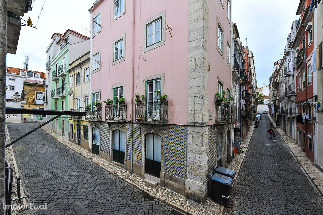 Prédio residencial no Bairro Alto-Misericórdia