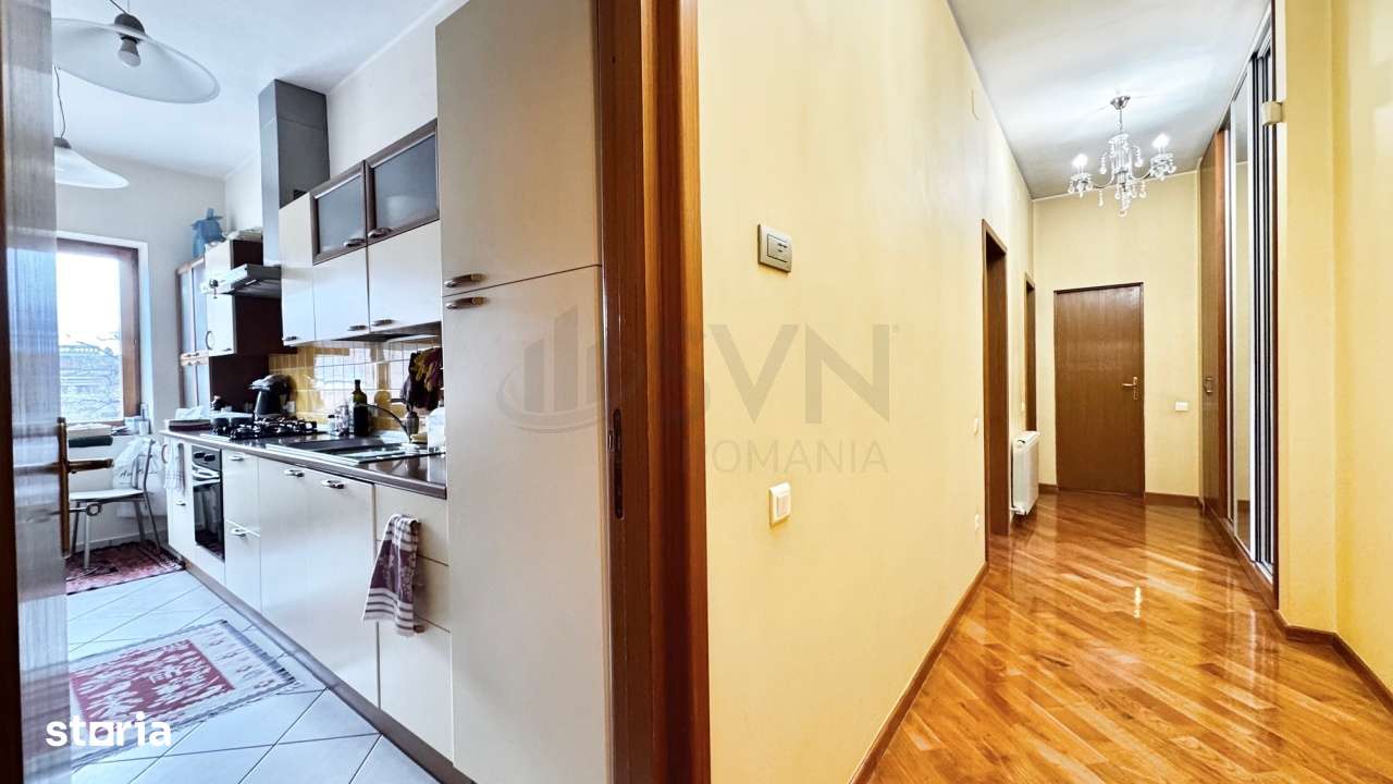 Capitale de vanzare 2 Apartamente plus Pod - Imagine principală: 5/15