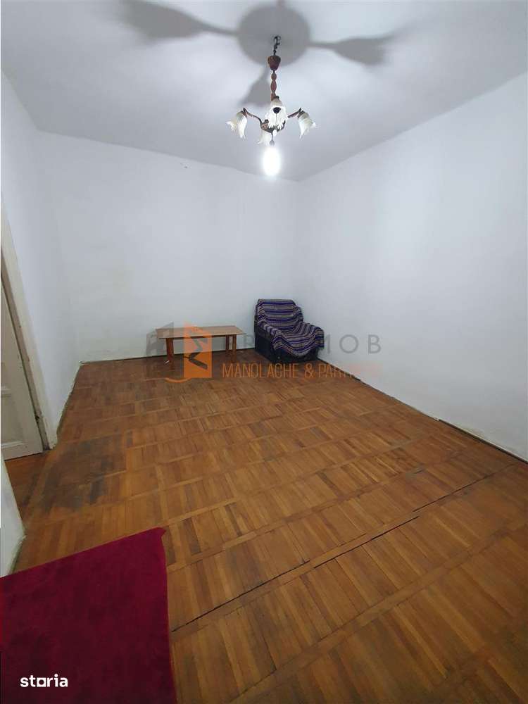 Casa tip parter + teren zona Centru - Imagine principală: 2/10