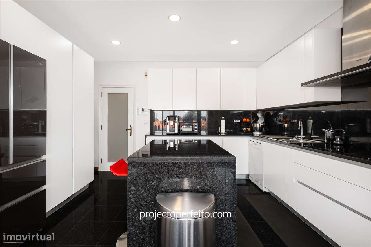 Moradia Geminada T4 Venda em São Félix da Marinha,Vila Nova de Gaia-9