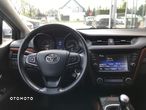 Toyota Avensis 1.8 Premium - 15