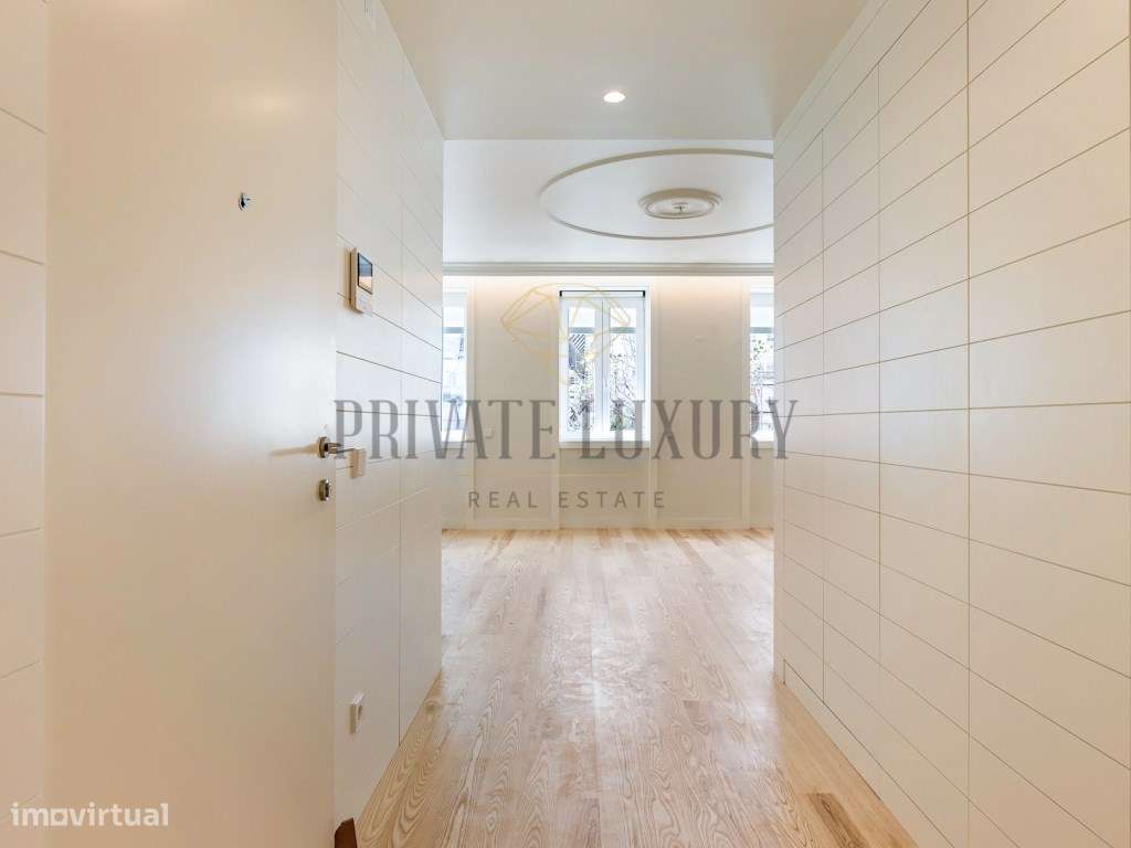Apartamento T1 com varanda nas Avenidas Novas-12