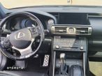 Lexus IS 200t F Sport - 7