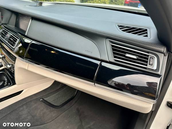 BMW-ALPINA B7 Bi-Turbo Switch-Tronic Langversion - 17