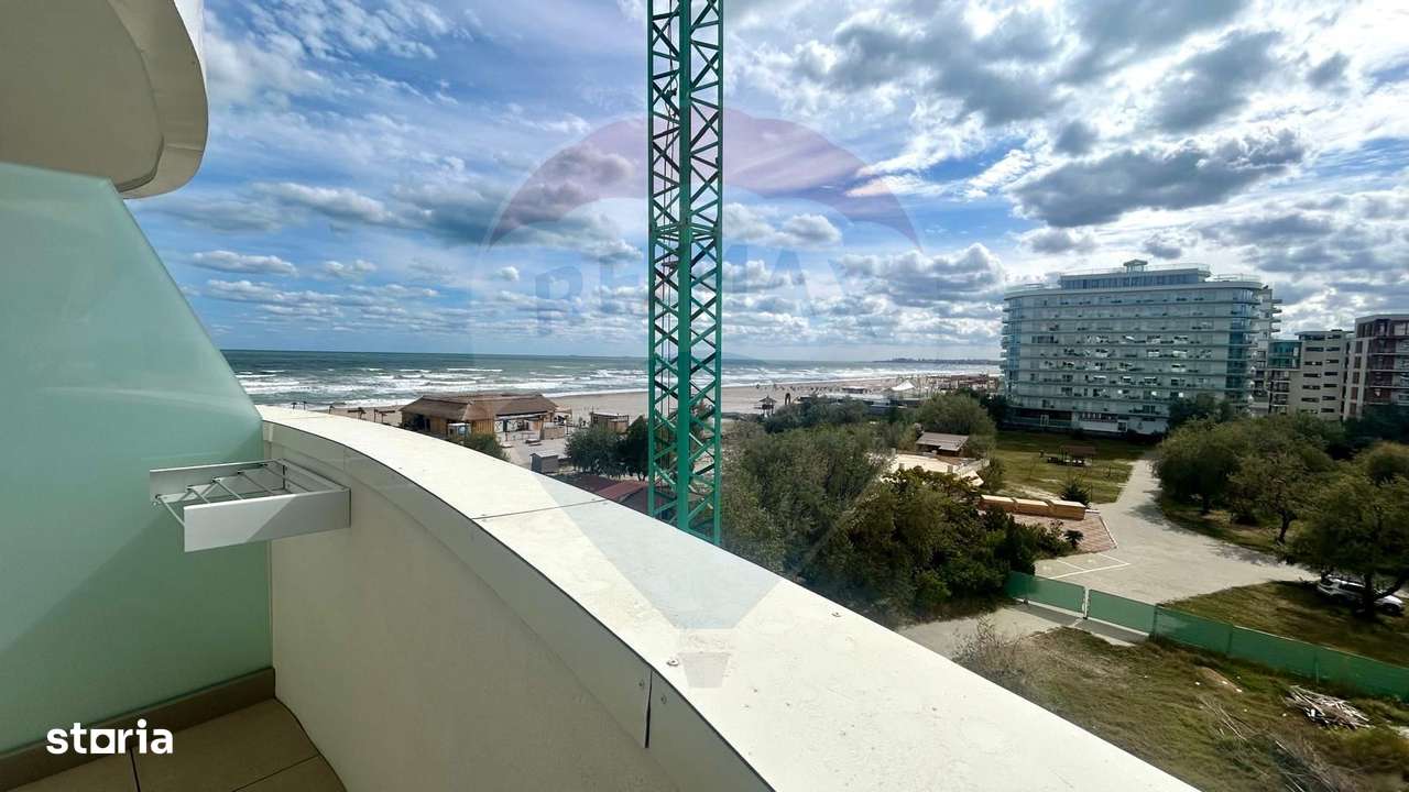 Garsoniera de vanzare cu vedere la mare Mamaia Nord - Imagine principală: 3/8