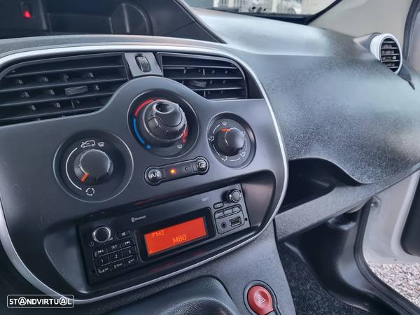 Renault Kangoo 1.5 dCi Maxi Business 3L (Longa) - 8