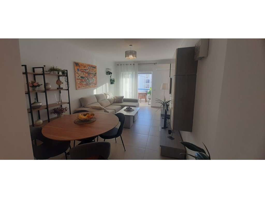 Apartamento T1 em condomínio com Piscina a 2 minutos da praia - Grande imagem: 4/29