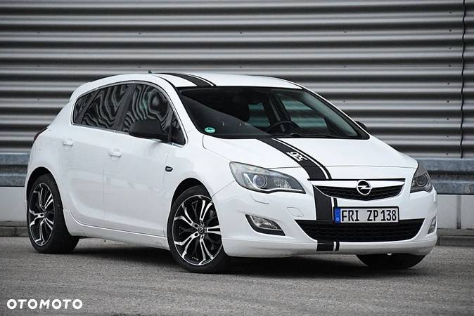 Opel Astra 1.6 Turbo Sport - 17