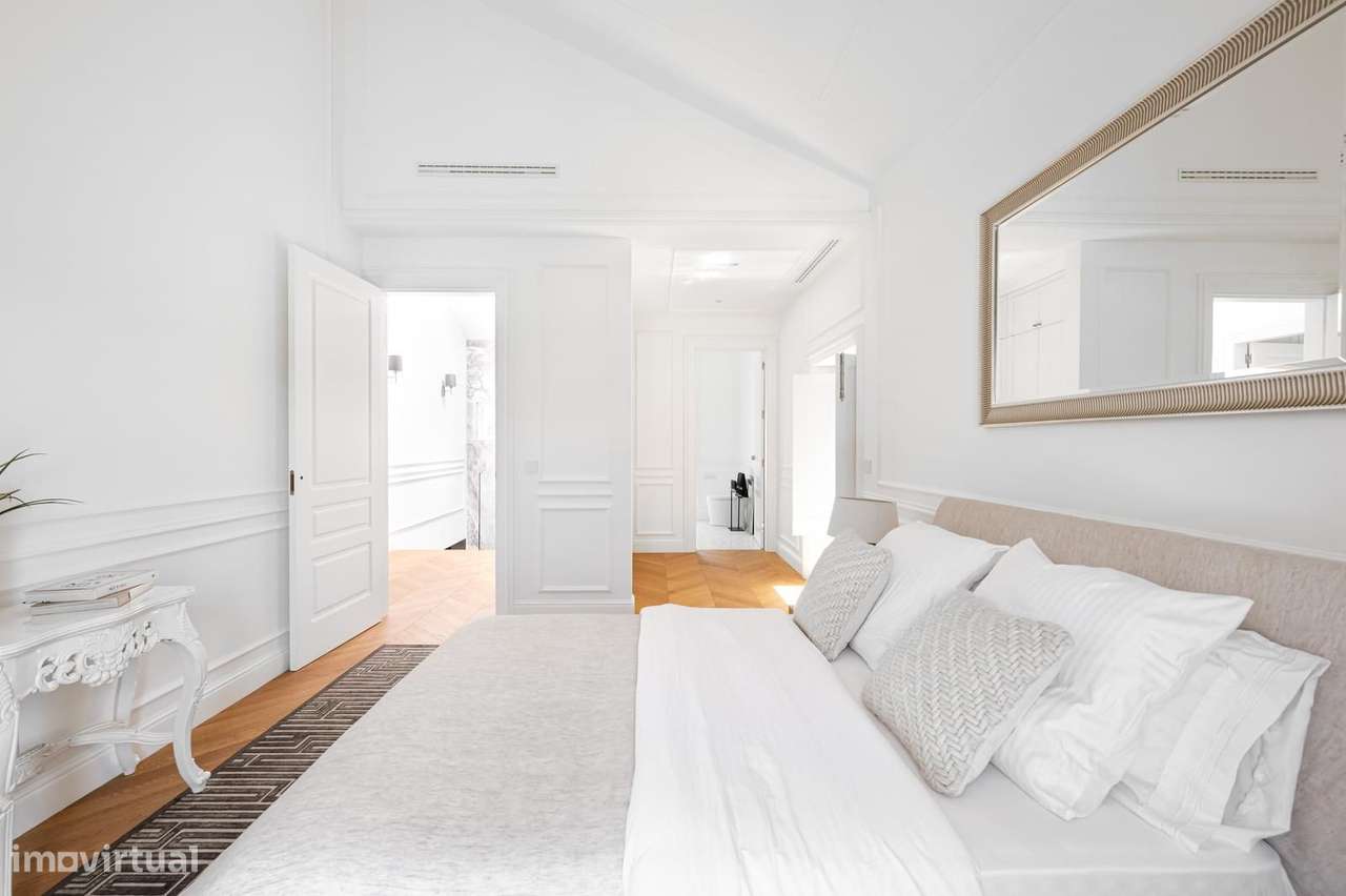 Moradia T3 + 1 com piscina, Centro Cascais, Cascais-9