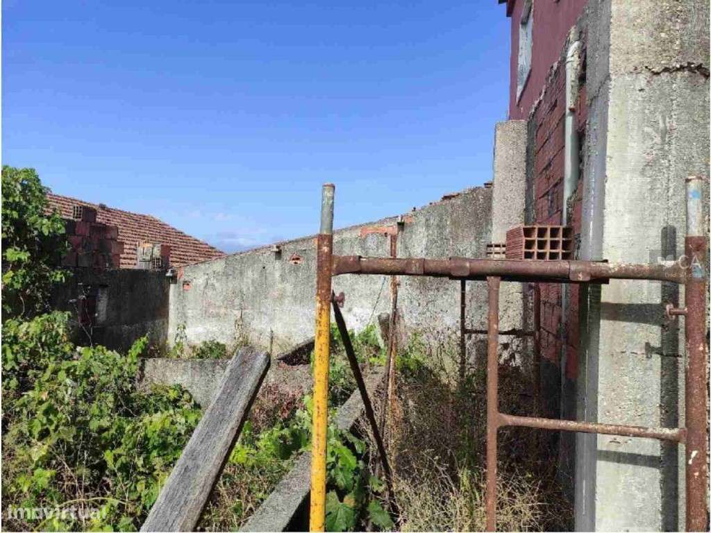 PRÉDIO URBANO - ARMAZÉM - FRÁGUAS, RIO MAIOR - Grande imagem: 5/6