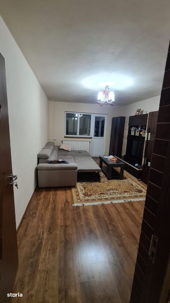 Apartament 2camere si 2balcoane cu centrala Craiovita 9/10