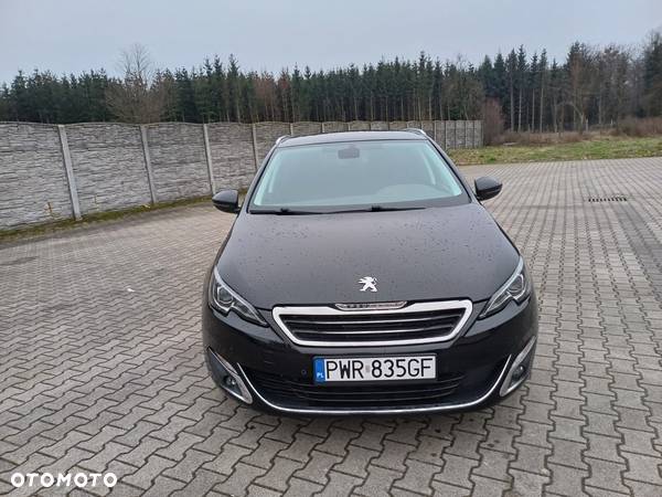 Peugeot 308 BlueHDi FAP 120 EAT6 Stop & Start Active - 8