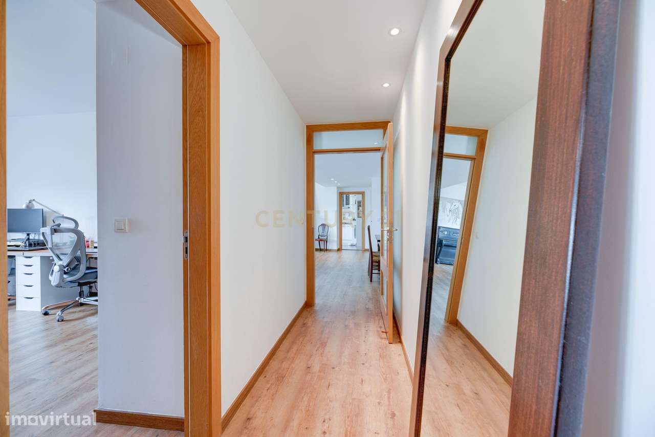 T3 Expo - Remodelado, 2 lugares de estacionamento e arrecadação-30