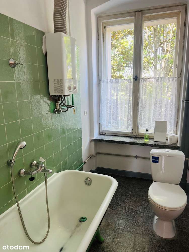 Opole , centrum  ul 1 MAJA blisko dworca  PKP-11