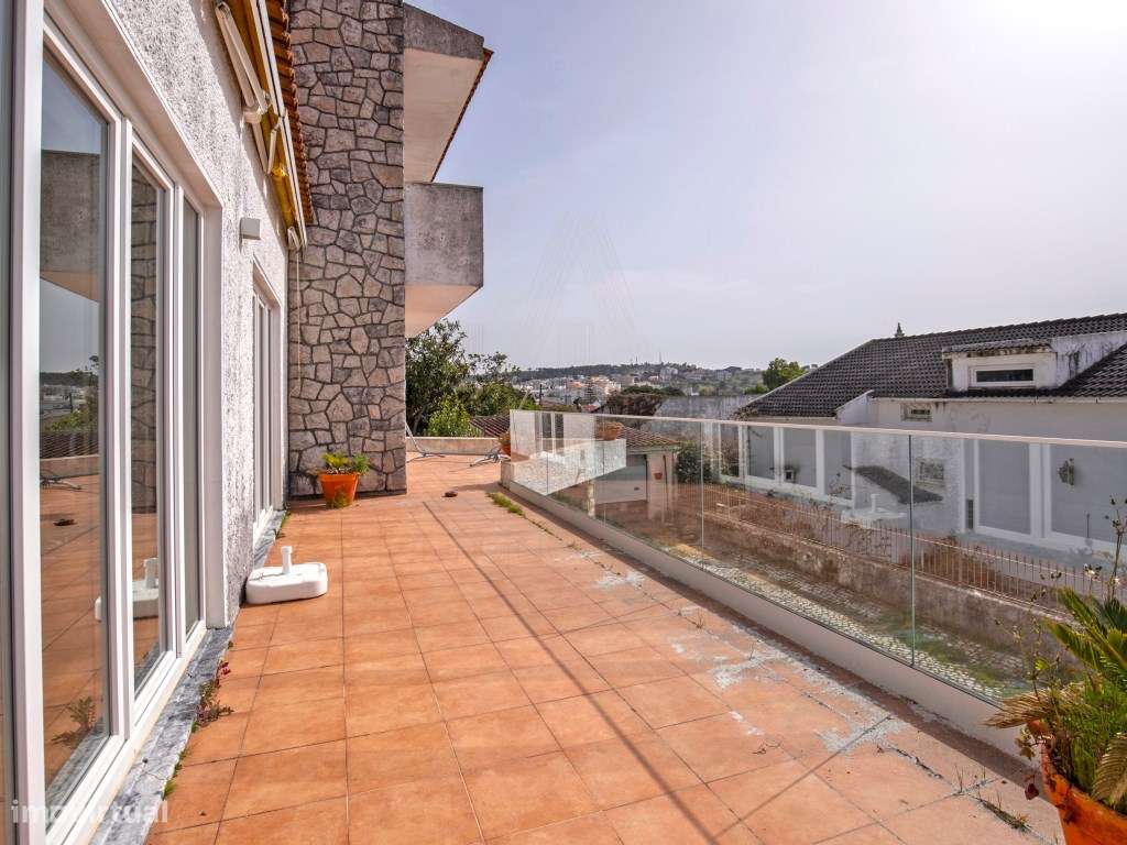 EXCLUSIVO | Moradia V6 de Sonho no Coração da Cotovia, Sesimbra-52