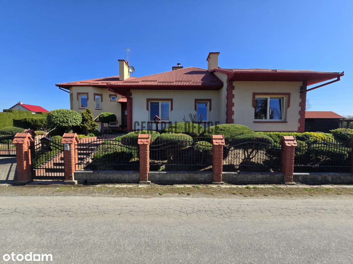 Piękny dom z możliwością podzielenia na 2- Słocina-4