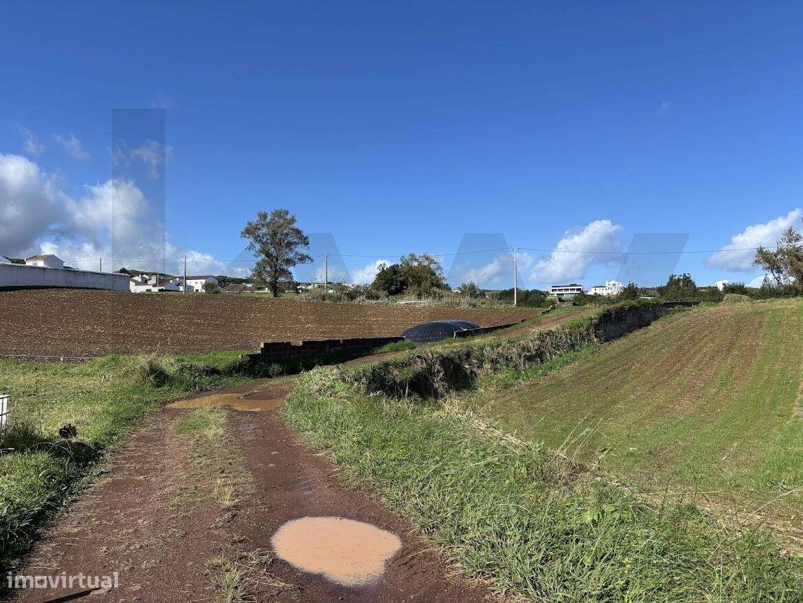 Terreno Lomba da Fazenda - Grande imagem: 5/6