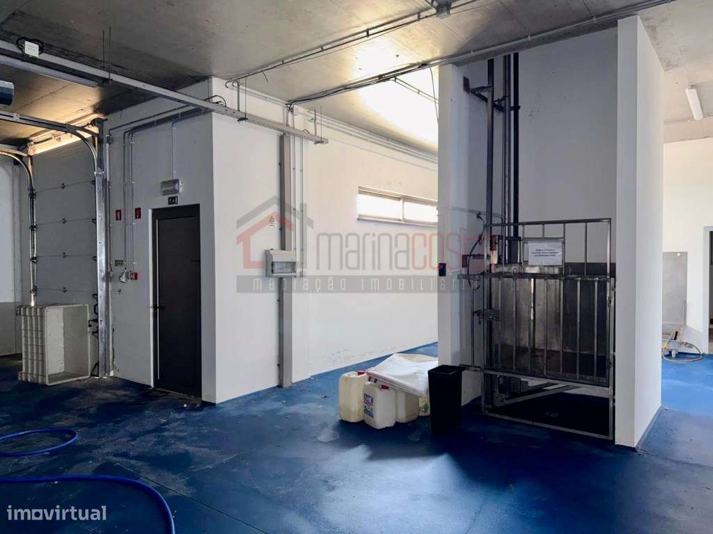 Espaço Comercial para venda em Peniche-14