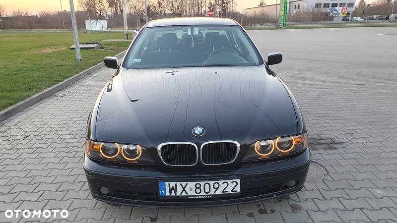 BMW Seria 5 525i - 30