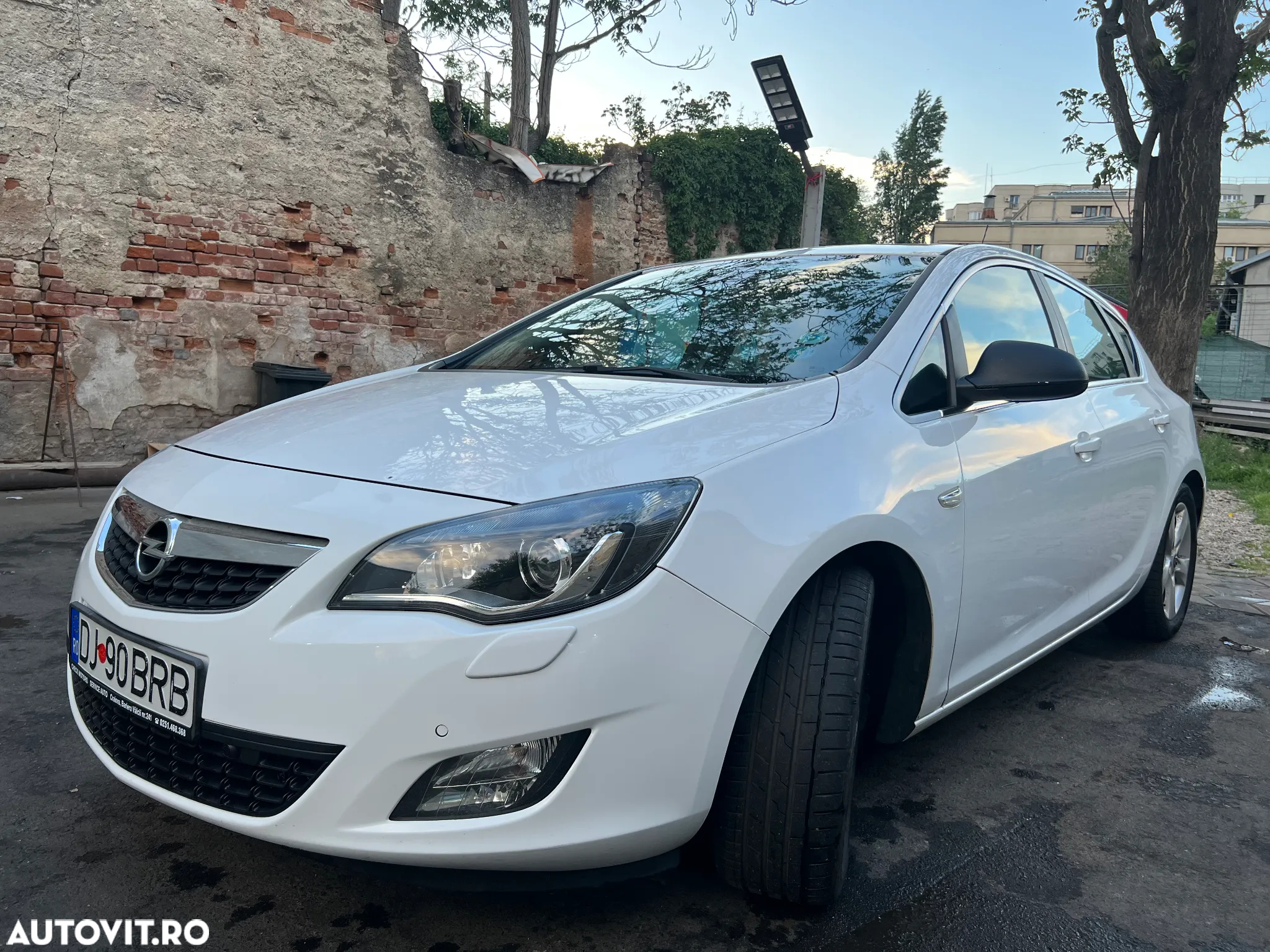 Opel Astra 1.7 CDTI Cosmo - 2