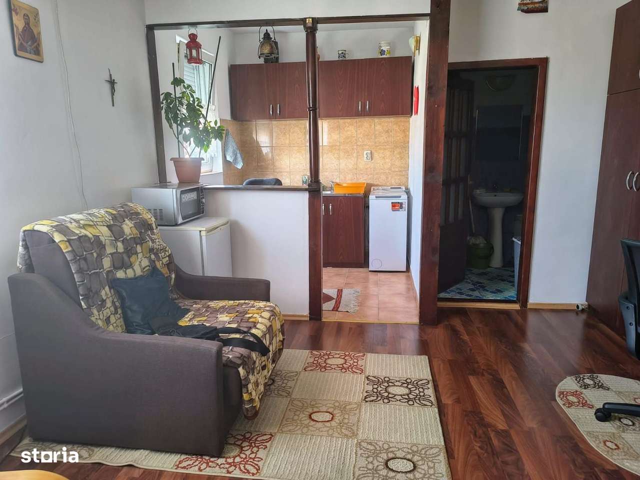 Garsonieră, 25 mp, Corneliu Coposu. 47 000 E. Comision 0 - Imagine principală: 2/6