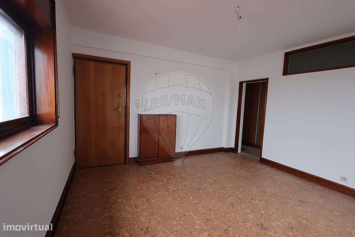 Apartamento T0 para arrendamento - Grande imagem: 5/15