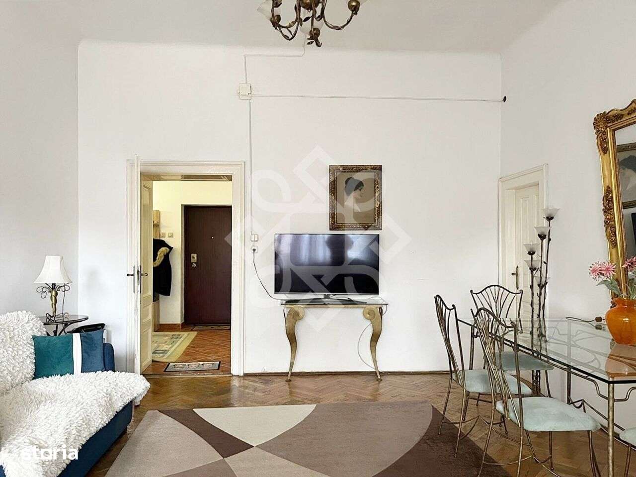 Casa cu 4 camere de vanzare in zona centrala din Oradea - Imagine principală: 5/20