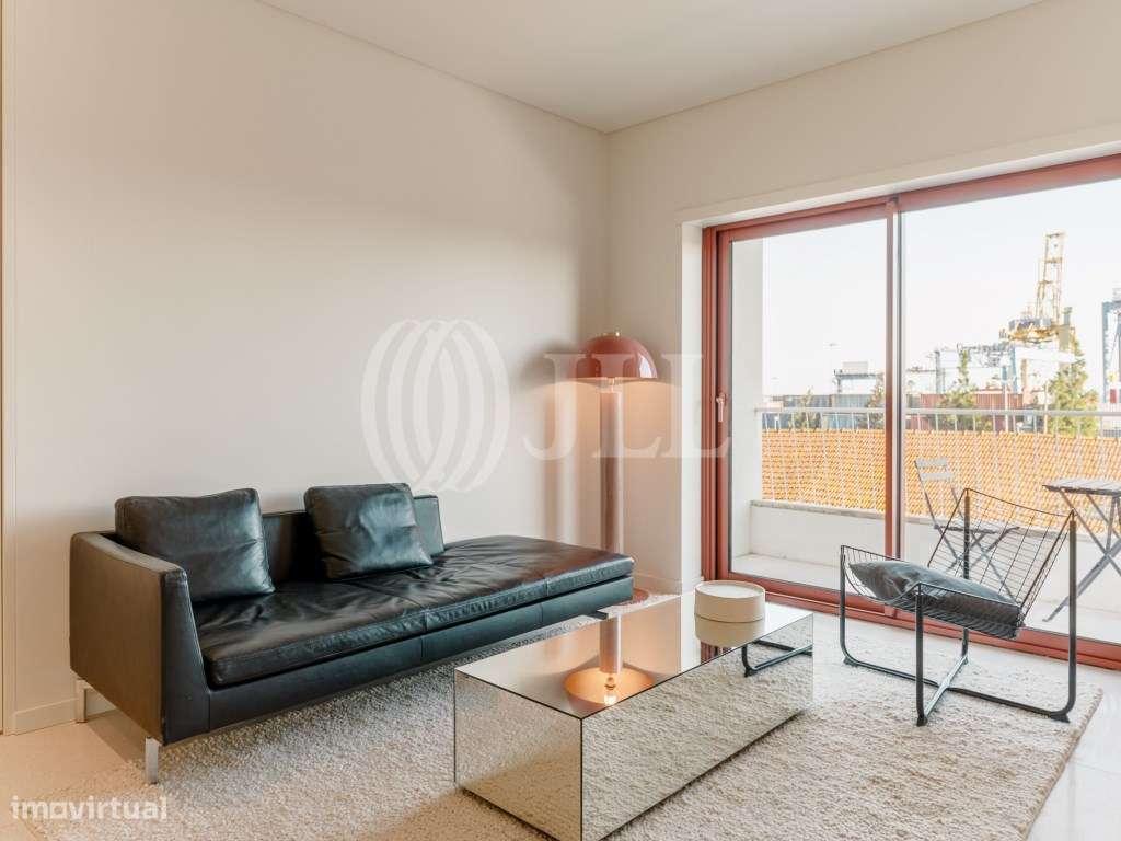 Apartamento T3 com varanda no BEJO, em Lisboa - Grande imagem: 2/34
